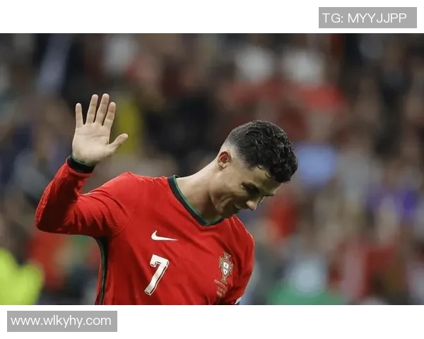 足球史上百大球星排名揭晓：见证足坛传奇与伟大时刻